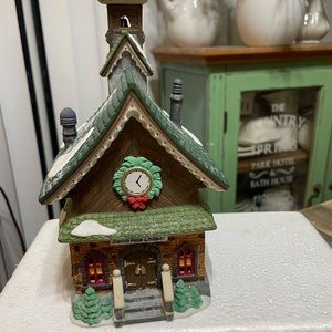 Dept 56 North Pole Chapel